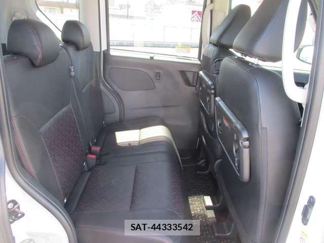 Nissan ROOX 2023-10 8458350-17