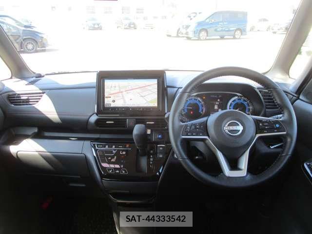 Nissan ROOX 2023-10 8458350-2
