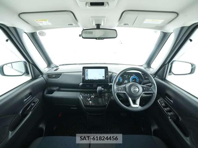 Nissan ROOX 2021-09 8527168-4