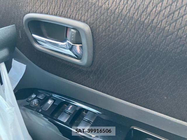 Nissan ROOX 2009-12 8563455-15
