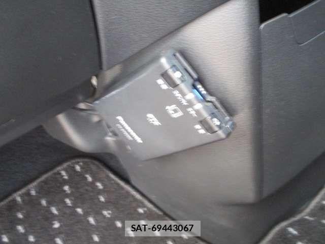 Nissan ROOX 2020-03 8563453-12