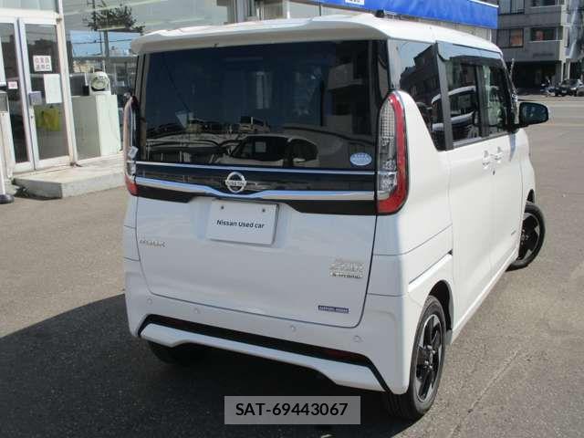 Nissan ROOX 2020-03 8563453-1