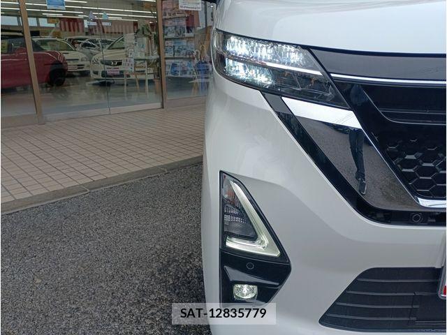 Nissan ROOX 2020-06 8661371-4