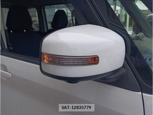 Nissan ROOX 2020-06 8661371-5