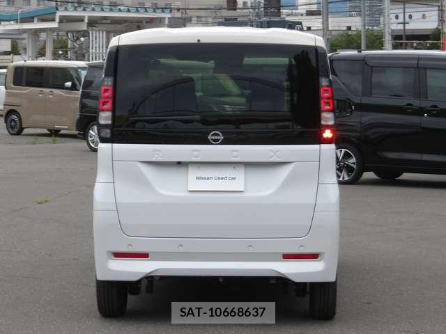 Nissan ROOX 2026-02 8661357-5