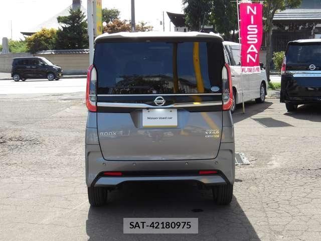 Nissan ROOX 2020-06 8745648-4