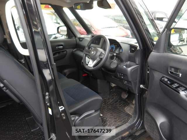 Nissan ROOX 2022-09 8745646-13