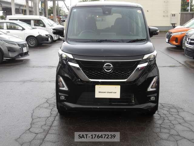 Nissan ROOX 2022-09 8745646-1