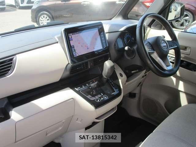 Nissan ROOX 2023-09 8745640-2