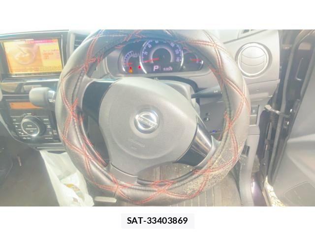 Nissan ROOX 2011-02 8797379-15