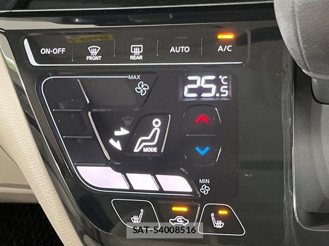 Nissan ROOX 2020-03 8797378-6
