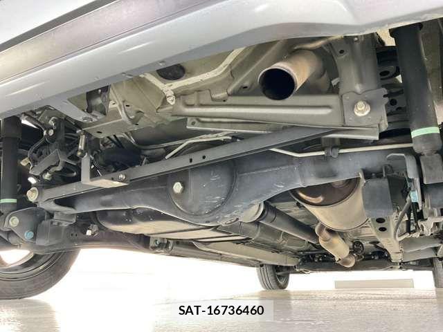 Nissan ROOX 2022-05 8831402-9