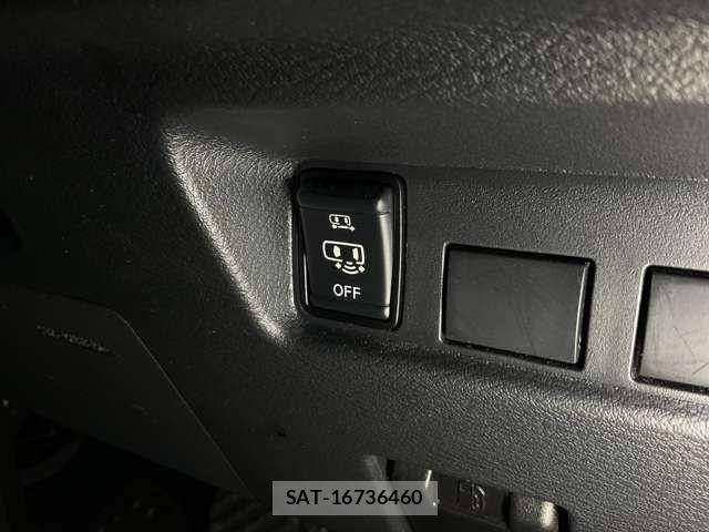 Nissan ROOX 2022-05 8831402-18