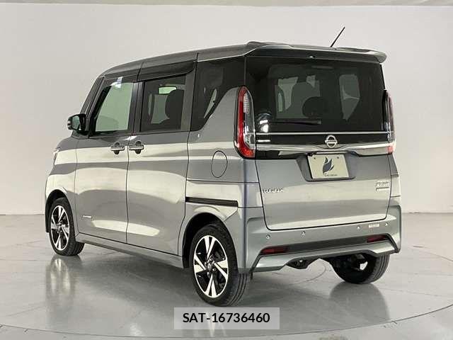 Nissan ROOX 2022-05 8831402-3