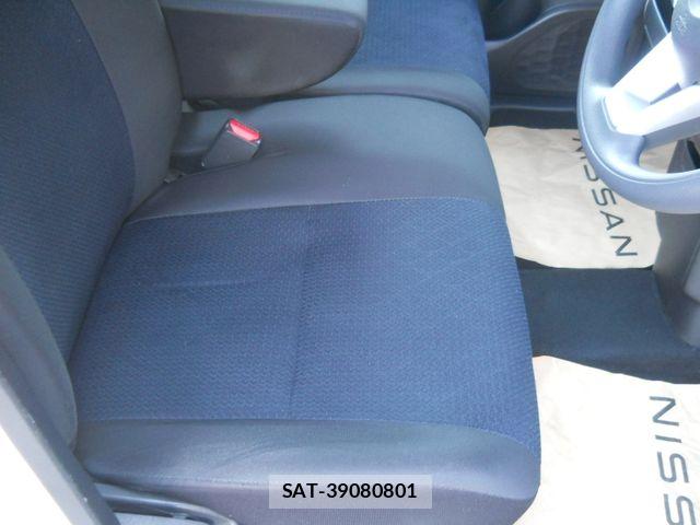 Nissan ROOX 2021-10 8831405-12