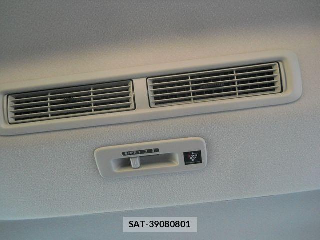 Nissan ROOX 2021-10 8831405-28