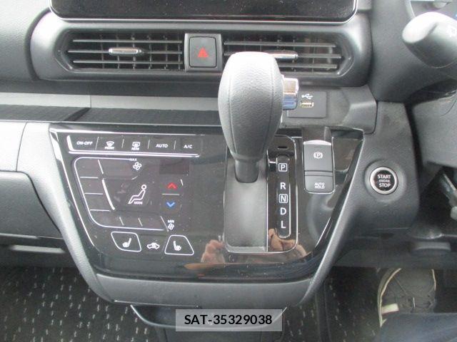 Nissan ROOX 2022-07 8831403-12