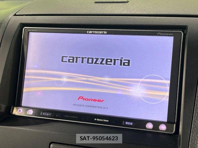 Nissan ROOX 2011-08 8850560-2