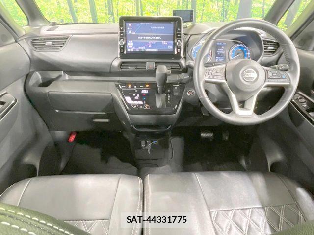 Nissan ROOX 2020-12 8850558-1