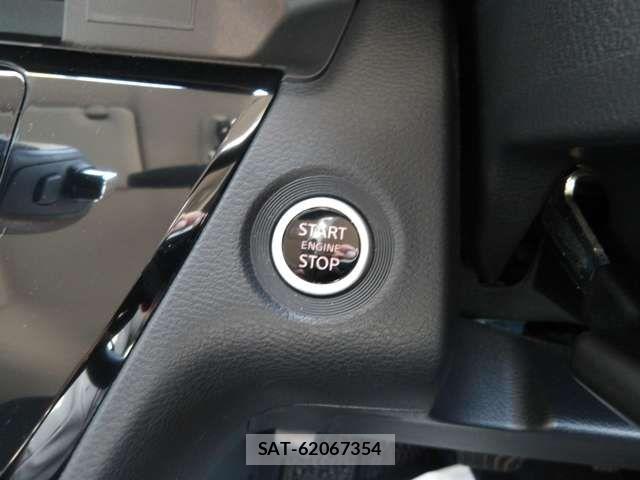 Nissan ROOX 2020-08 8871997-8