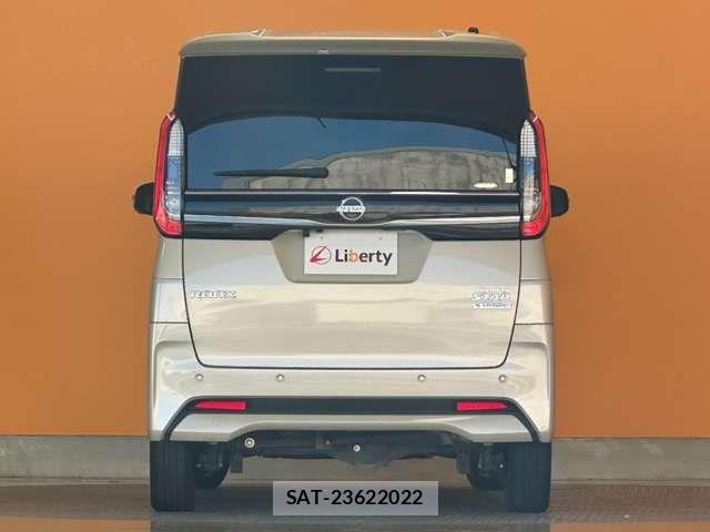 Nissan ROOX 2022-07 8881958-13