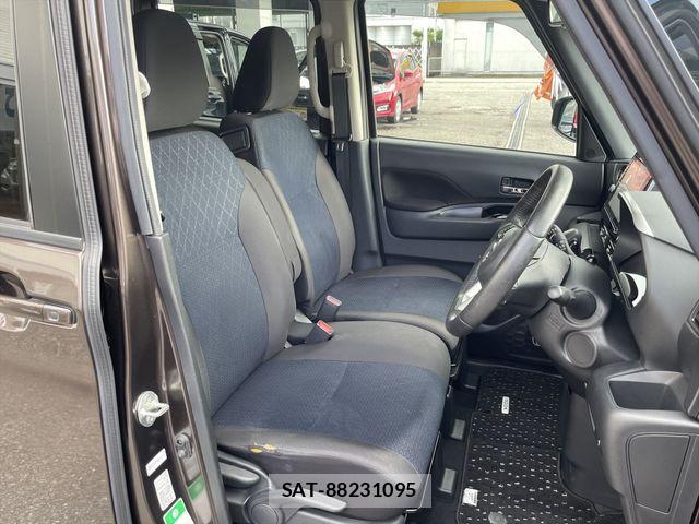 Nissan ROOX 2021-07 8884295-12