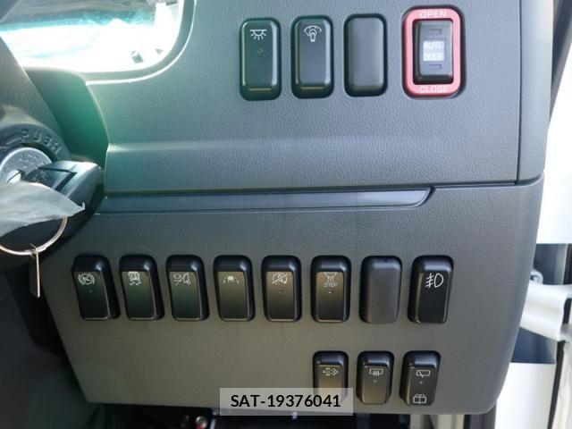 Mitsubishi ROSA 2025-05 1229403-13