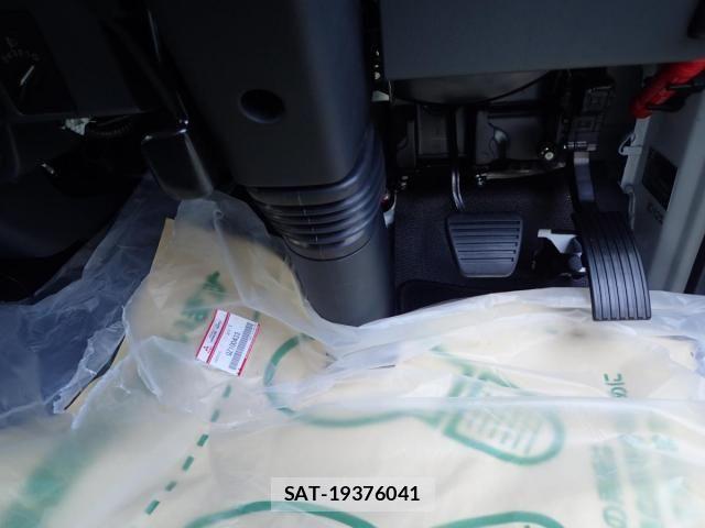 Mitsubishi ROSA 2025-05 1229403-19