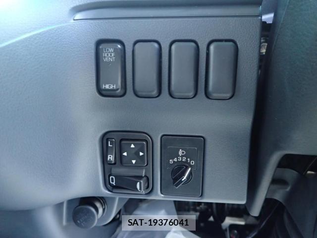 Mitsubishi ROSA 2025-05 1229403-20