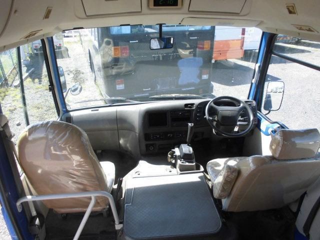 Mitsubishi ROSA 2008-09 6805519-10