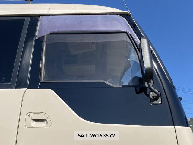 Mitsubishi ROSA 1999-09 6817029-10