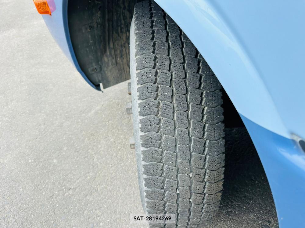 Mitsubishi ROSA 2012-06 5386302-26