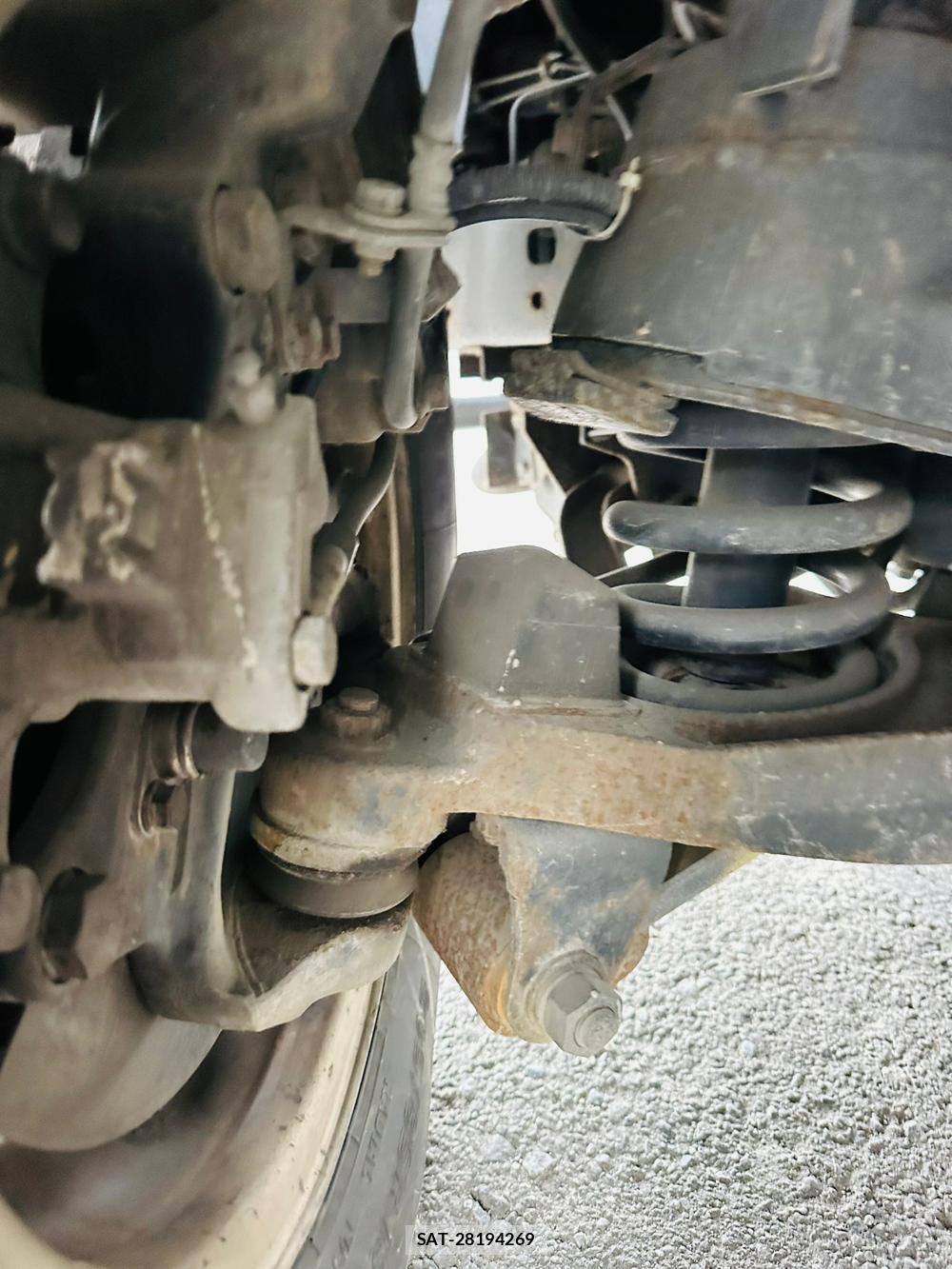 Mitsubishi ROSA 2012-06 5386302-28