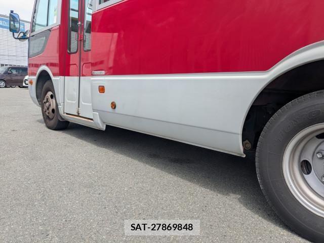 Mitsubishi ROSA 2014-03 7252181-8