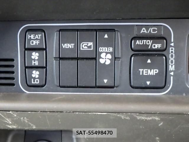 Mitsubishi ROSA 2014-05 7252176-17