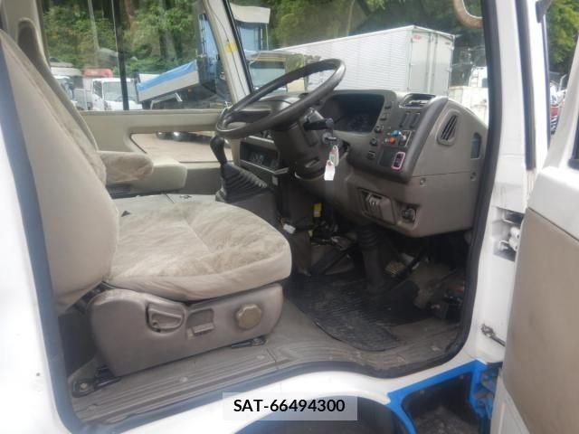Mitsubishi ROSA 2003-09 7272315-8