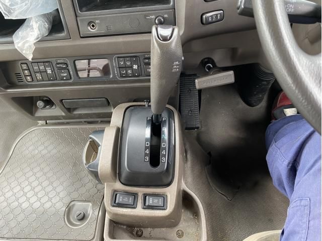 Mitsubishi ROSA 2006-06 7306730-22