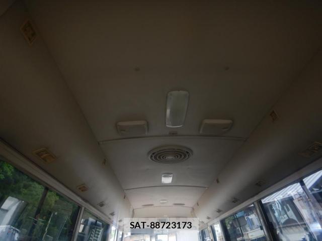 Mitsubishi ROSA 2003-09 7359682-25