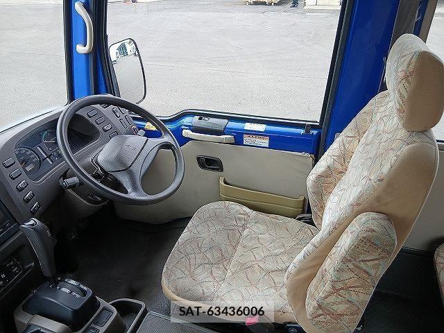 Mitsubishi ROSA 2010-01 7359681-10
