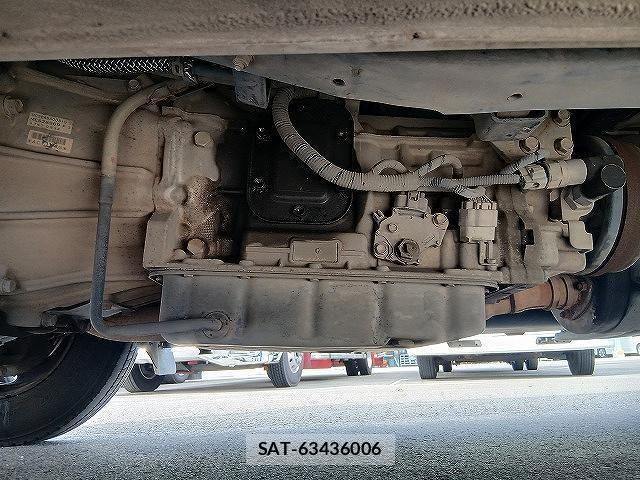 Mitsubishi ROSA 2010-01 7359681-15