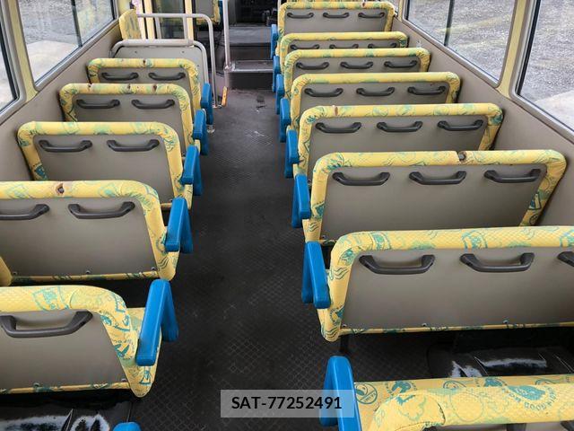 Mitsubishi ROSA 2010-09 7457486-16