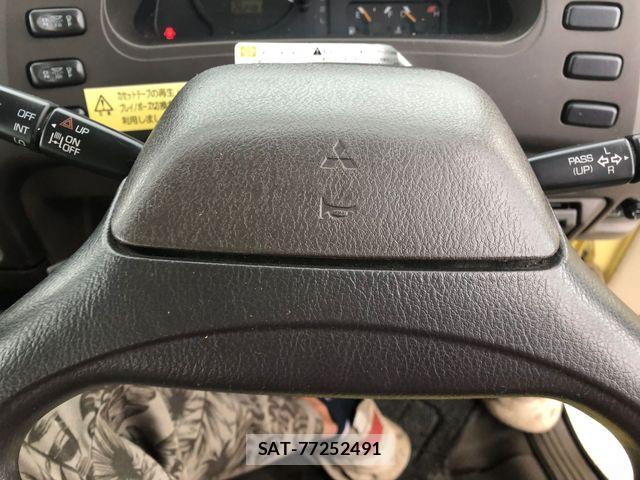 Mitsubishi ROSA 2010-09 7457486-22