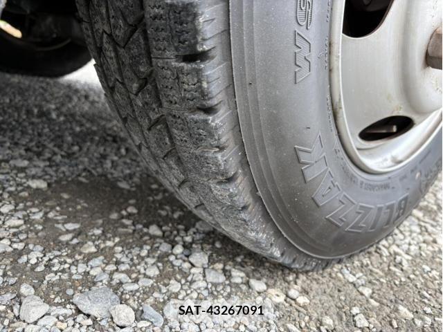 Mitsubishi ROSA 2010-10 7509937-8