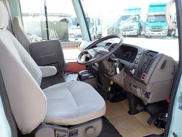 Mitsubishi ROSA 2003-09 7606991-13