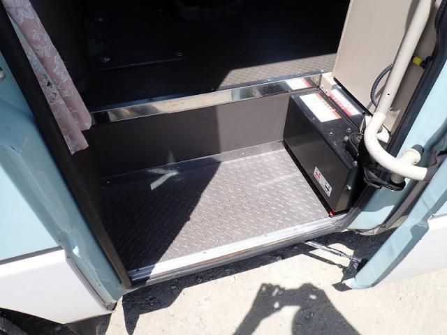 Mitsubishi ROSA 2003-09 7606991-8