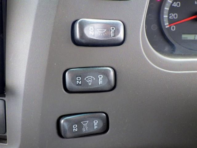 Mitsubishi ROSA 2016-12 7710495-17