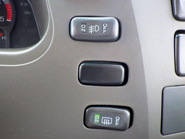 Mitsubishi ROSA 2016-12 7710495-18