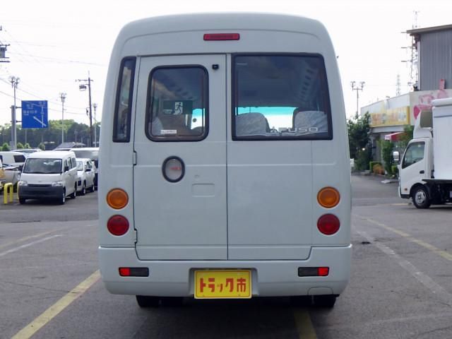 Mitsubishi ROSA 2016-12 7710495-5