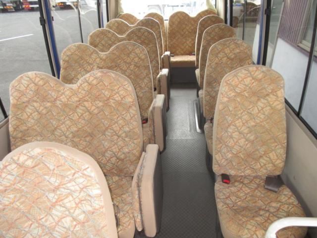 Mitsubishi ROSA 2011-04 7737891-27