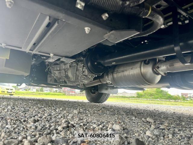 Mitsubishi ROSA 2023-07 7963634-26